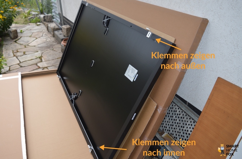 Rückseite des Yuma Solarpanels mit Klemmen